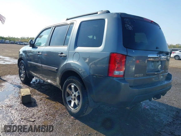 2010 Honda Pilot Touring with VIN 5FNYF3H87AB006023, listed as a IAAI auction lot 40310546 with 135,482 mi miles and . Bid and sale history available at carsss.com. Image 3.