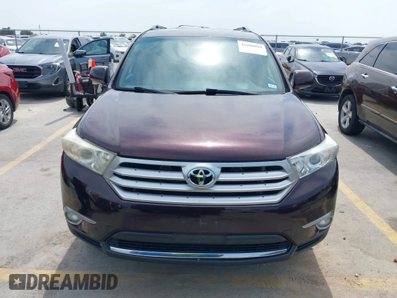 2011 Toyota Highlander Limited with VIN 5TDYK3EH3BS035953, listed as a IAAI auction lot 42388693 with 236,073 mi miles and . Bid and sale history available at DreamBid. Image 12.