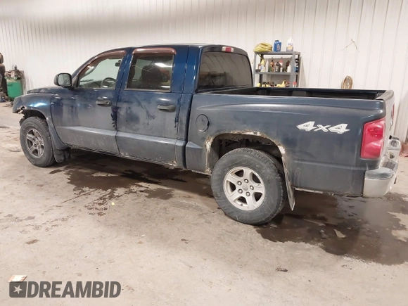 2006 Dodge Dakota SLT with VIN 1D7HW48N16S710729, listed as a IAAI auction lot 41568772 with 133,078 mi miles. Bid and sale history available at carsss.com. Image 3.