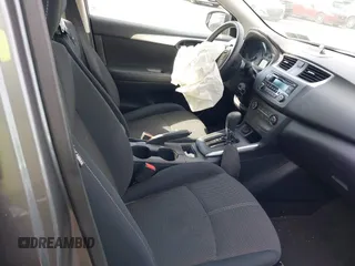 2017 Nissan Sentra SV z VIN 3N1AB7AP9HY278483, wystawiony jako IAAI lot #42213481 z przebiegiem 80 671 mil mil oraz . Historia ofert i sprzedaży dostępna na DreamBid. Obrazek 5.
