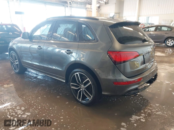 2016 Audi Q5 Premium Plus with VIN WA1D7AFP1GA136501, listed as a IAAI auction lot 41360328 with 73,393 mi miles. Bid and sale history available at carsss.com. Image 3.