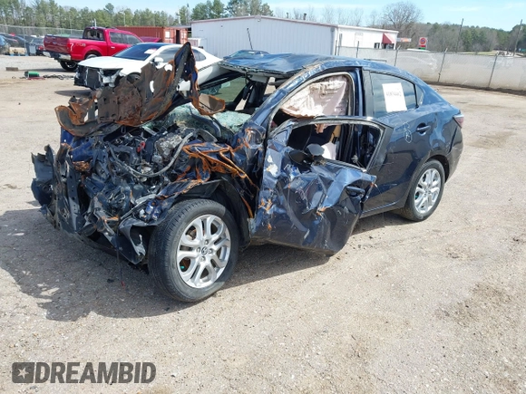 2018 Toyota Yaris with VIN 3MYDLBYV1JY315936, listed as a IAAI auction lot 41834462 with Not Provided miles and . Bid and sale history available at DreamBid. Image 2.