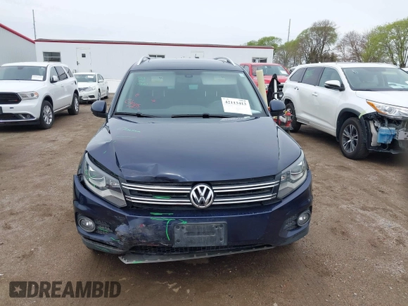 2016 Volkswagen Tiguan S z VIN WVGBV7AX0GW614760, wystawiony jako IAAI lot #42113413 z przebiegiem 91 423 mil mil oraz . Historia ofert i sprzedaży dostępna na DreamBid. Obrazek 6.