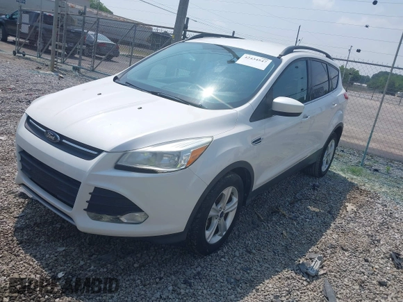 2014 Ford Escape SE с VIN 1FMCU0GX7EUB71005, выставлен на аукционе IAAI как лот 42434547 с пробегом 148 856 миль миль и . История ставок и продаж доступна на DreamBid. Изображение 2.