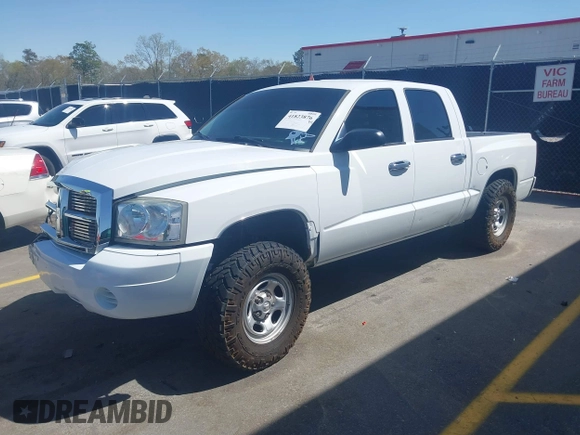 2006 Dodge Dakota ST with VIN 1D7HE28K46S706686, listed as a IAAI auction lot 41823876 with 89,685 mi miles and . Bid and sale history available at carsss.com. Image 2.