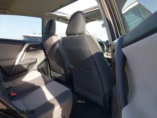 2015 Toyota RAV4 XLE with VIN 2T3WFREV7FW133974, listed as a IAAI auction lot 41818894 with 118,296 mi miles. Bid and sale history available at carsss.com. Image 8.