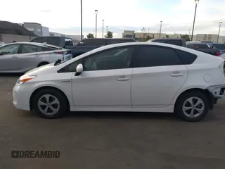 2015 Toyota Prius Four with VIN JTDKN3DU1F1924846, listed as a IAAI auction lot 41228717 with 132,542 mi miles and . Bid and sale history available at DreamBid. Image 15.