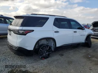 2021 Chevrolet Traverse Premier with VIN 1GNERKKW8MJ132911, listed as a Copart auction lot 42950495 with 72,125 mi miles and Salvage Title. Bid and sale history available at carsss.com. Image 3.