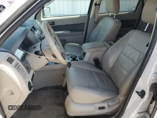 2012 Ford Escape XLT z VIN 1FMCU9DG2CKB54288, wystawiony jako Copart lot #61569655 z przebiegiem 169 899 mil mil oraz Szkoda całkowita • Salvage title. Historia ofert i sprzedaży dostępna na DreamBid. Obrazek 7.
