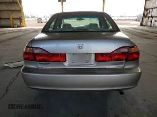 2000 Honda Accord SE with VIN 1HGCG6698YA065526, listed as a Copart auction lot 51830715 with 262,393 mi miles and Salvage title. Bid and sale history available at DreamBid. Image 6.