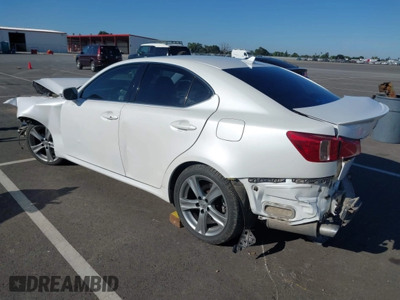 2011 Lexus IS 250 z VIN JTHBF5C26B5136946, wystawiony jako IAAI lot #42283529 z przebiegiem 176 257 mil mil oraz . Historia ofert i sprzedaży dostępna na DreamBid. Obrazek 3.