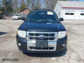 2011 Ford Escape Limited with VIN 1FMCU9EG5BKC33192, listed as a IAAI auction lot 42032152 with 160,745 mi miles. Bid and sale history available at carsss.com. Image 13.