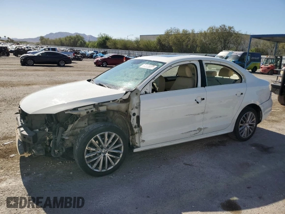 2015 Volkswagen Jetta SE с VIN 3VWD17AJ3FM321712, выставлен на аукционе Copart как лот 60566405 с пробегом 90 386 миль миль и Списание • Salvage title. История ставок и продаж доступна на DreamBid. Изображение 1.