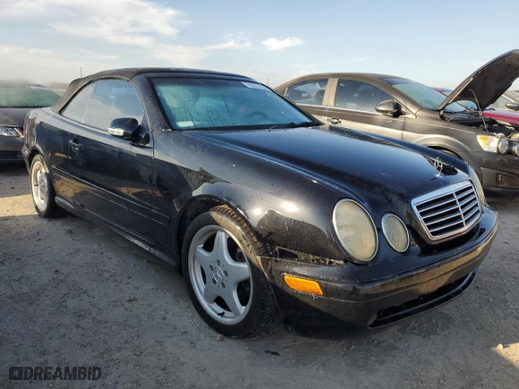 2001 Mercedes-Benz CLK-Class with VIN WDBLK70G31T061712, listed as a Copart auction lot 75091764 with 0 mi miles and Non Repairable. Bid and sale history available at carsss.com. Image 4.
