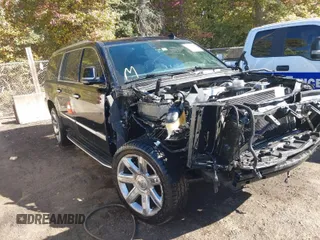 2020 Cadillac Escalade ESV Premium Luxury z VIN 1GYS3JKJ5LR156749, wystawiony jako IAAI lot #40626877 z przebiegiem 36 552 mil mil oraz . Historia ofert i sprzedaży dostępna na DreamBid. Obrazek 1.