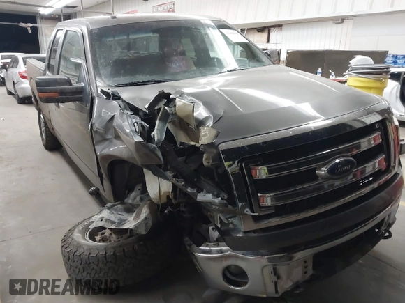 2014 Ford F-150 XL with VIN 1FTFX1EF6EFB64592, listed as a IAAI auction lot 41864196 with Not Provided miles and . Bid and sale history available at carsss.com. Image 1.
