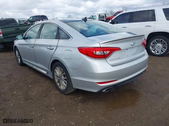 2015 Hyundai Sonata 2.4L Sport with VIN 5NPE34AF4FH036129, listed as a IAAI auction lot 41740812 with 79,483 mi miles. Bid and sale history available at carsss.com. Image 3.