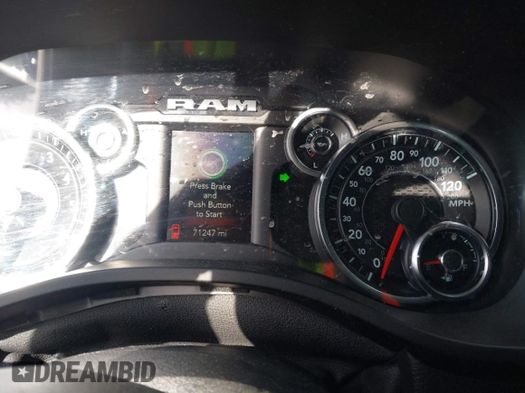 2019 Ram 1500 Big Horn z VIN 1C6RREFT0KN785936, wystawiony jako IAAI lot #41724260 z przebiegiem 71 247 mil mil oraz . Historia ofert i sprzedaży dostępna na DreamBid. Obrazek 7.