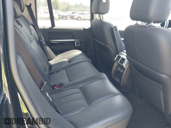 2011 Land Rover Range Rover HSE with VIN SALME1D44BA347892, listed as a IAAI auction lot 42693391 with 228,418 mi miles and . Bid and sale history available at DreamBid. Image 8.