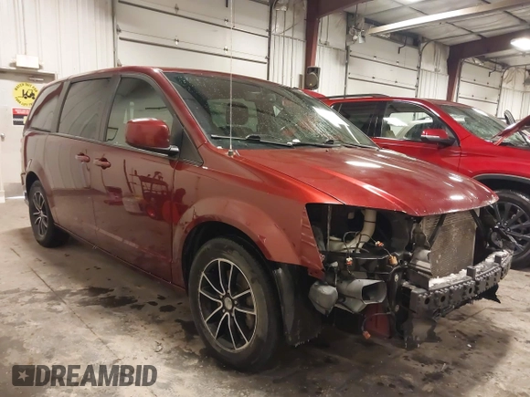 2018 Dodge Grand Caravan SE Plus with VIN 2C4RDGBG0JR200575, listed as a IAAI auction lot 41596033 with 137,523 mi miles and . Bid and sale history available at DreamBid. Image 1.