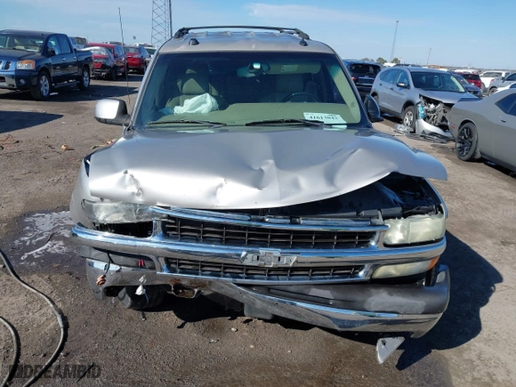 2004 Chevrolet Tahoe LT with VIN 1GNEC13ZX4J108596, listed as a IAAI auction lot 41612043 with 1 mi miles. Bid and sale history available at carsss.com. Image 6.