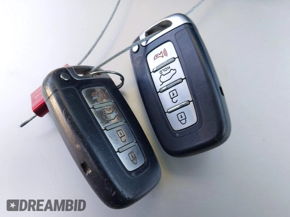2013 Kia Sorento EX with VIN 5XYKUDA64DG370245, listed as a IAAI auction lot 42688504 with 172,060 mi miles and . Bid and sale history available at DreamBid. Image 11.