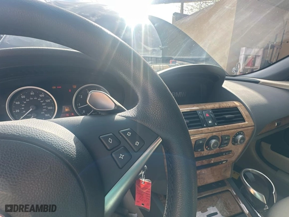 2004 BMW 6 Series 645Ci with VIN WBAEK734X4B260677, listed as a Copart auction lot 50924995 with 42,209 mi miles and Clean Title. Bid and sale history available at carsss.com. Image 9.