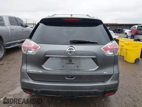 2015 Nissan Rogue SL with VIN 5N1AT2MTXFC778126, listed as a IAAI auction lot 41208510 with 194,343 mi miles. Bid and sale history available at carsss.com. Image 17.