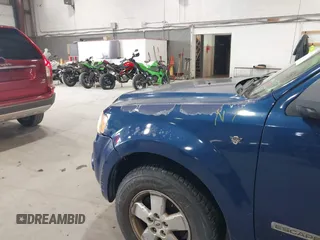 2008 Ford Escape XLT with VIN 1FMCU931X8KC98563, listed as a IAAI auction lot 42739038 with 243,200 mi miles and . Bid and sale history available at DreamBid. Image 13.