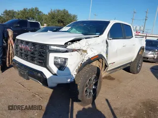 2023 GMC Canyon 4WD AT4X with VIN 1GTP6EEK4P1199532, listed as a IAAI auction lot 41027695 with 1 mi miles. Bid and sale history available at carsss.com. Image 16.