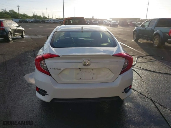 2018 Honda Civic Sedan EX-T with VIN JHMFC1F30JX014125, listed as a IAAI auction lot 41667964 with 69,286 mi miles. Bid and sale history available at carsss.com. Image 17.