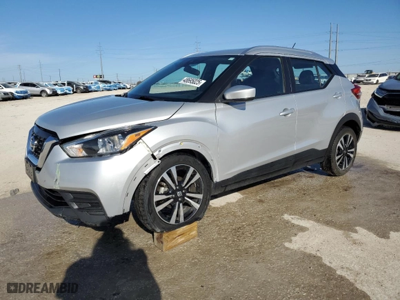 2020 Nissan Kicks SV with VIN 3N1CP5CV8LL489268, listed as a Copart auction lot 48695025 with 81,235 mi miles and Salvage Title. Bid and sale history available at carsss.com. Image 1.