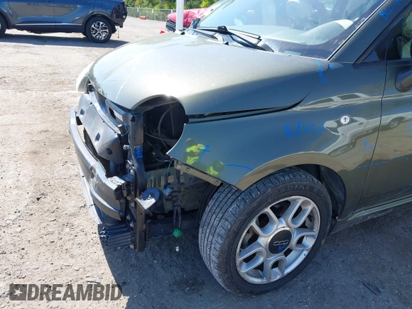2014 FIAT 500 Pop with VIN 3C3CFFAR1ET294017, listed as a IAAI auction lot 42064496 with 1 mi miles. Bid and sale history available at carsss.com. Image 6.