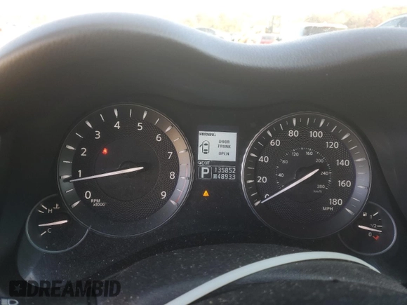 2013 Infiniti M37 with VIN JN1BY1AP7DM514562, listed as a Copart auction lot 82573534 with 135,852 mi miles and Non Repairable. Bid and sale history available at carsss.com. Image 9.