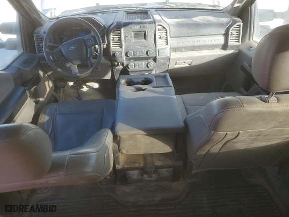 2019 Ford Super Duty F-350 DRW XL with VIN 1FT8W3DT6KEF79816, listed as a Copart auction lot 47285925 with 177,503 mi miles and Clean Title. Bid and sale history available at carsss.com. Image 8.