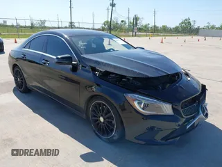 2014 Mercedes-Benz CLA 250 z VIN WDDSJ4EB4EN150202, wystawiony jako IAAI lot #42003081 z przebiegiem 65 874 mil mil oraz . Historia ofert i sprzedaży dostępna na DreamBid. Obrazek 1.