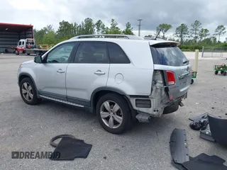2012 Kia Sorento EX with VIN 5XYKUDA20CG206132, listed as a IAAI auction lot 42018015 with 138,158 mi miles. Bid and sale history available at carsss.com. Image 3.