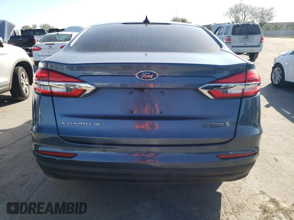 2019 Ford Fusion Hybrid SE with VIN 3FA6P0LU1KR101609, listed as a Copart auction lot 40055833 with 58,970 mi miles. Bid and sale history available at carsss.com. Image 6.