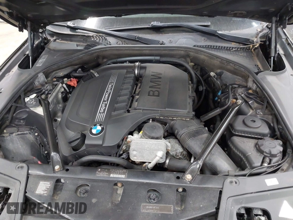 2011 BMW 5 Series 535i xDrive with VIN WBAFU7C53BDU54623, listed as a IAAI auction lot 41979314 with 202,522 mi miles. Bid and sale history available at carsss.com. Image 10.