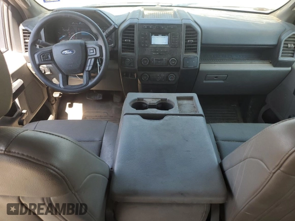 2022 Ford F-250 XL z VIN 1FT7W2BT9NEC86523, wystawiony jako Copart lot #62397394 z przebiegiem 36 965 mil mil oraz Szkoda całkowita • Salvage title. Historia ofert i sprzedaży dostępna na DreamBid. Obrazek 8.