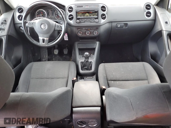 2014 Volkswagen Tiguan with VIN WVGCV3AX4EW526613, listed as a Copart auction lot 73949784 with 83,421 mi miles and Salvage Title. Bid and sale history available at DreamBid. Image 8.