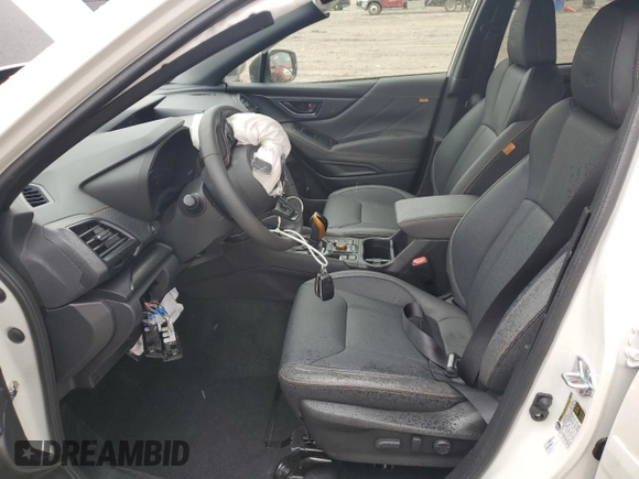 2025 Subaru Forester Wilderness with VIN JF2SKAJC4SH402935, listed as a Copart auction lot 58765835 with 1,867 mi miles and Salvage title. Bid and sale history available at DreamBid. Image 7.