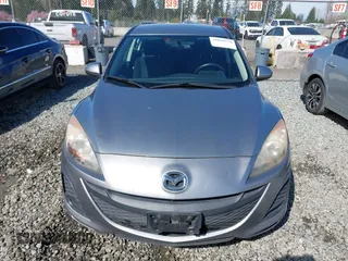 2011 Mazda Mazda3 i Sport with VIN JM1BL1UG4B1480828, listed as a IAAI auction lot 41868170 with 136,876 mi miles. Bid and sale history available at carsss.com. Image 12.