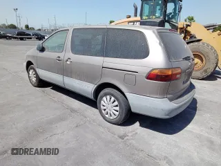 1999 Toyota Sienna CE with VIN 4T3ZF19C6XU147017, listed as a Copart auction lot 81604574 with 153,181 mi miles and Clean Title. Bid and sale history available at carsss.com. Image 2.