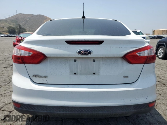 2014 Ford Focus SE with VIN 1FADP3F2XEL112632, listed as a Copart auction lot 55689465 with 135,170 mi miles and Salvage Title. Bid and sale history available at carsss.com. Image 6.