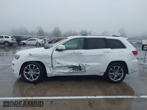 2019 Jeep Grand Cherokee Summit with VIN 1C4RJFJG5KC549097, listed as a IAAI auction lot 41466399 with 44,521 mi miles. Bid and sale history available at carsss.com. Image 6.