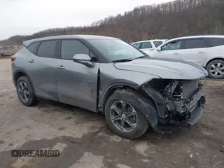 2023 Chevrolet Blazer LT с VIN 3GNKBHR44PS151103, выставлен на аукционе IAAI как лот 41485281 с пробегом 37 351 миль миль и . История ставок и продаж доступна на DreamBid. Изображение 1.