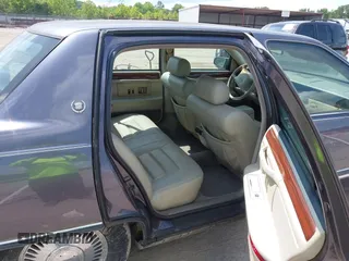 1995 Cadillac DeVille z VIN 1G6KD52B0SU272958, wystawiony jako IAAI lot #42514096 z przebiegiem 89 030 mil mil oraz . Historia ofert i sprzedaży dostępna na DreamBid. Obrazek 8.