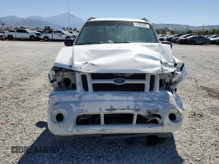 2005 Ford Explorer Sport Trac XLS z VIN 1FMZU67K05UA88775, wystawiony jako Copart lot #57905085 z przebiegiem 303 258 mil mil oraz Szkoda całkowita • Salvage title. Historia ofert i sprzedaży dostępna na DreamBid. Obrazek 5.