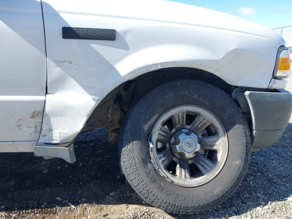 2007 Ford Ranger XL with VIN 1FTYR10U97PA49572, listed as a IAAI auction lot 41514254 with 223,015 mi miles. Bid and sale history available at carsss.com. Image 6.